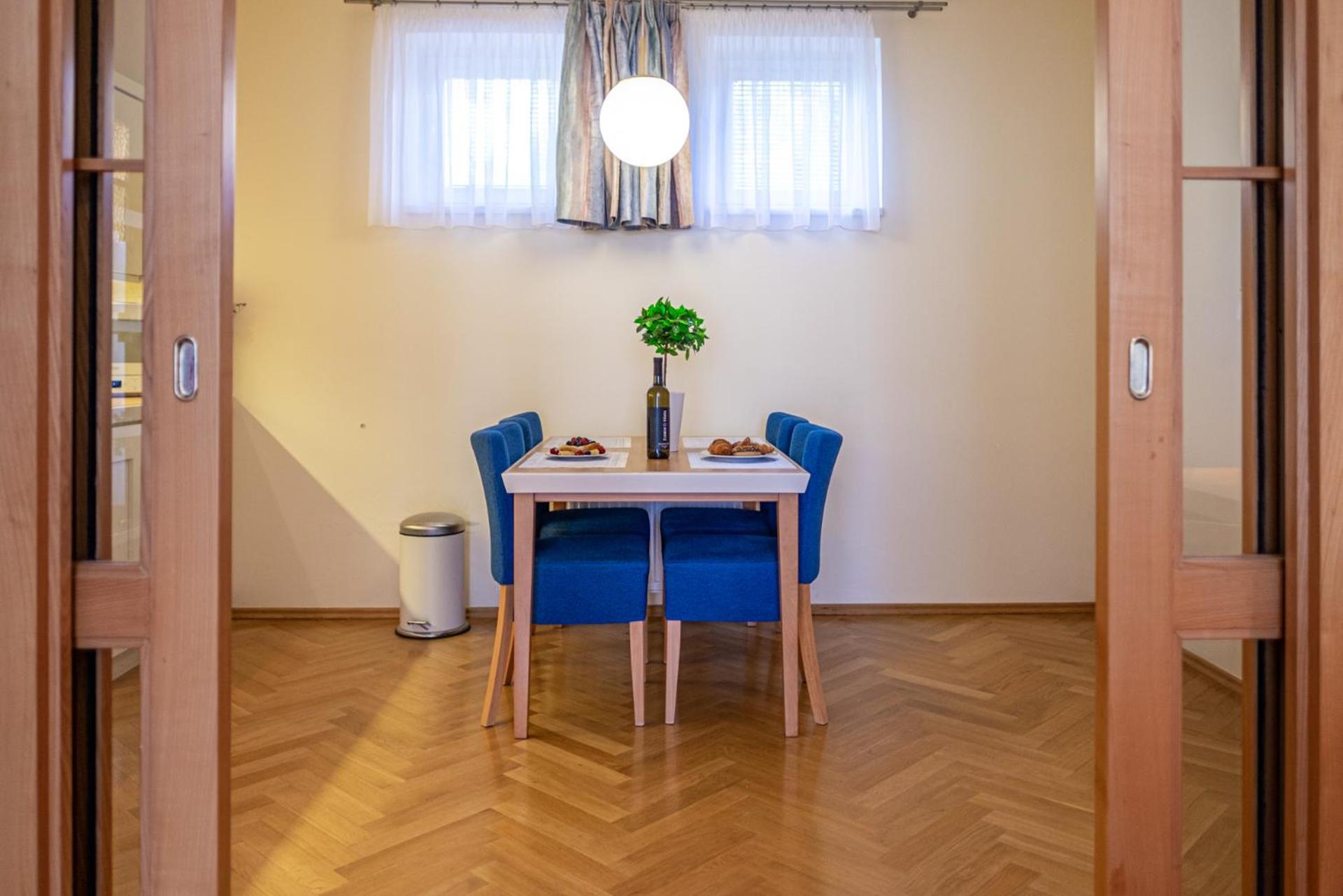 Apartment Marion